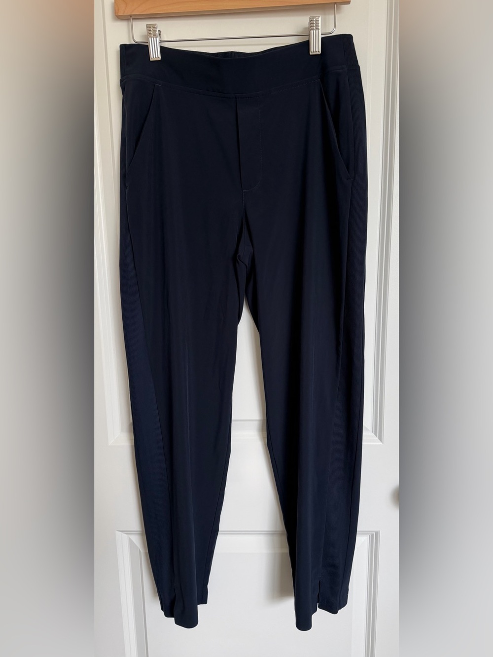 Athleta Navy Cropped Slim Brooklyn Ankle Pants